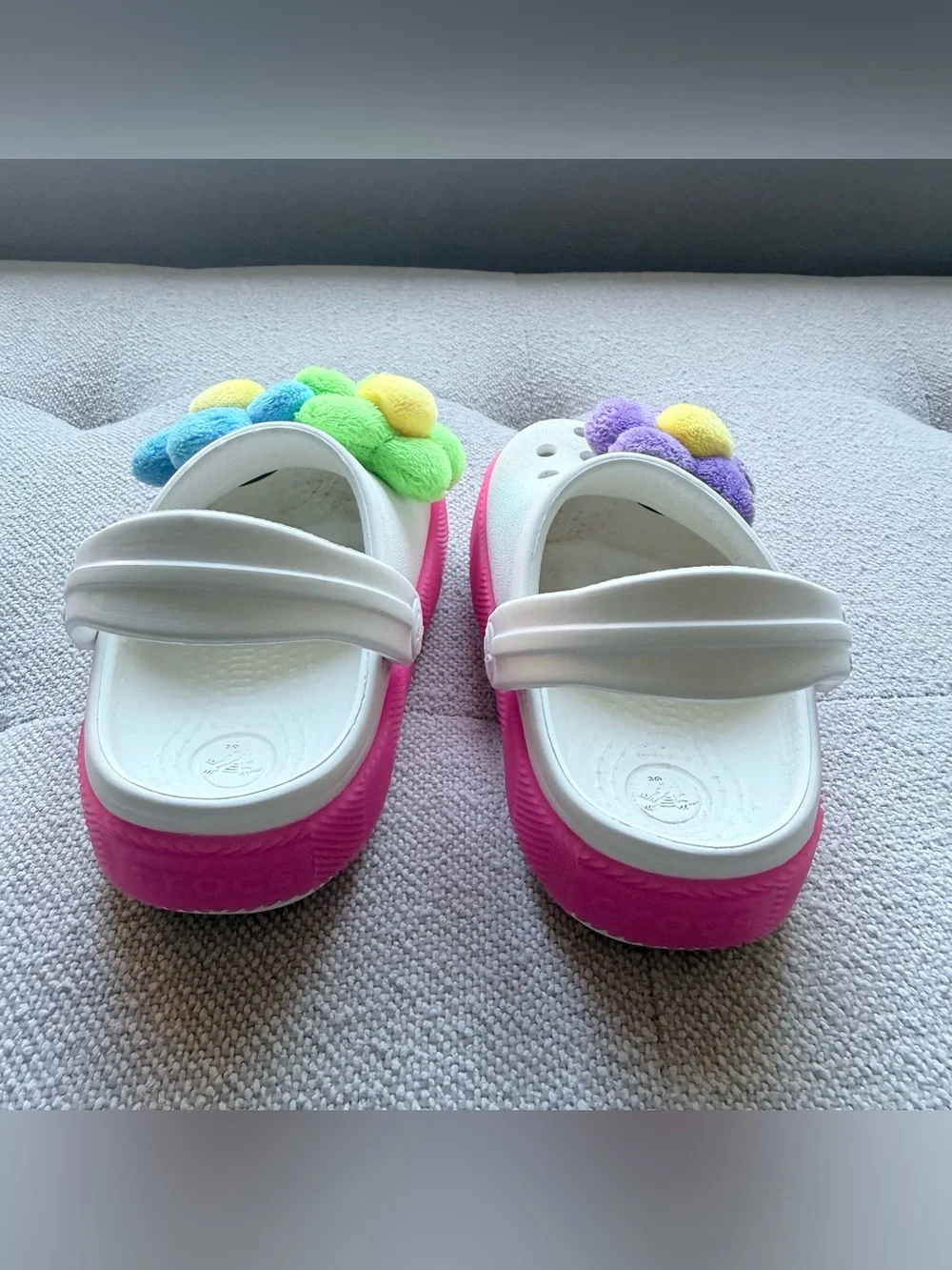 Crocs white/ pink light up shoes with flowers toddler size 6